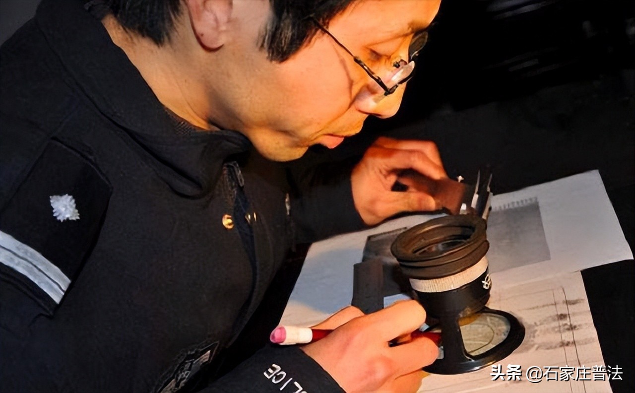 妻子惨死家中，丈夫被判无期，19年后再次开庭，改判无罪！真凶身份水落石出，直言：对其美貌垂诞！