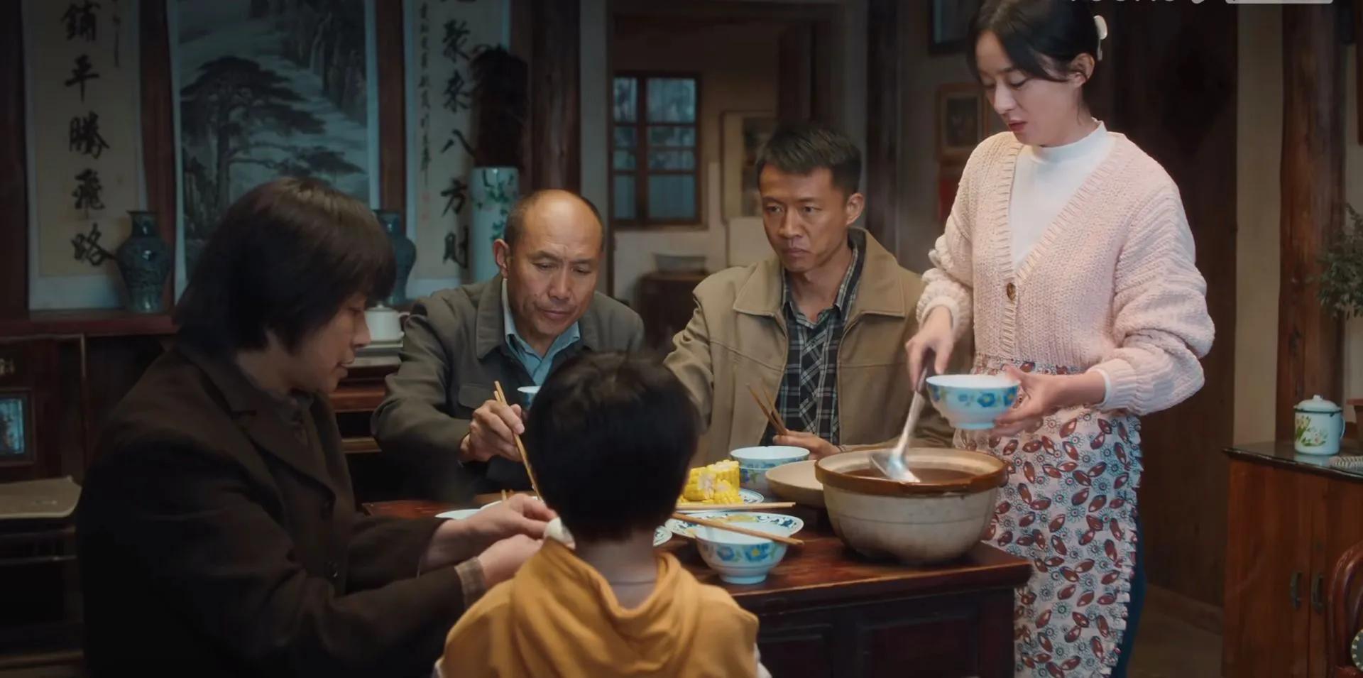 你贵姓啊？我姓何，叫何幸福！一起追赵丽颖的剧《幸福到万家》