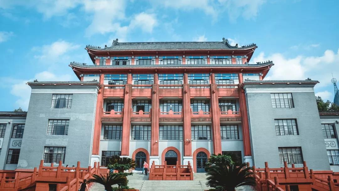 出自大师之手，国务院重点保护！这9处“绝美”建筑都属于四川大学！