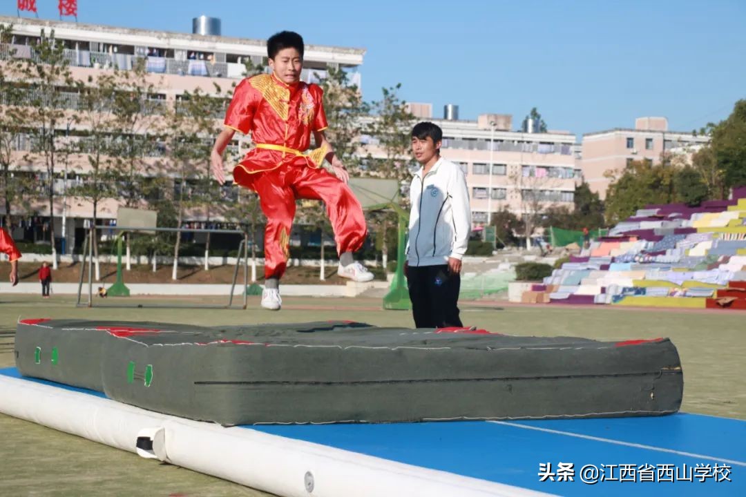 江西省西山学校丨拥感恩之心 行感恩之路