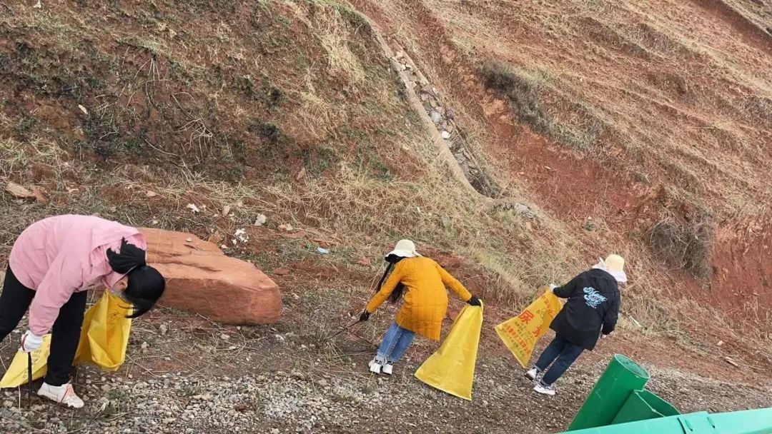 临潭：刷新城乡“颜值” 扮靓沿途风景