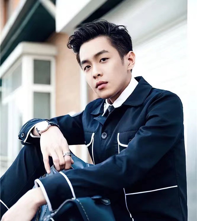 《中餐厅6》阵容上热搜，张若昀加盟不意外，大满贯视后才是惊喜