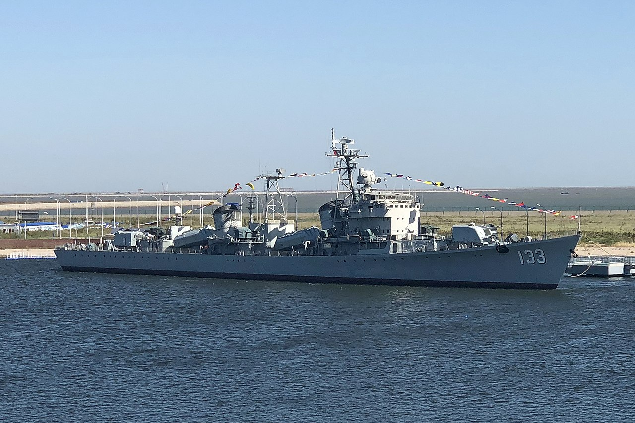 052d导弹驱逐舰 055型导弹驱逐舰-百联百科