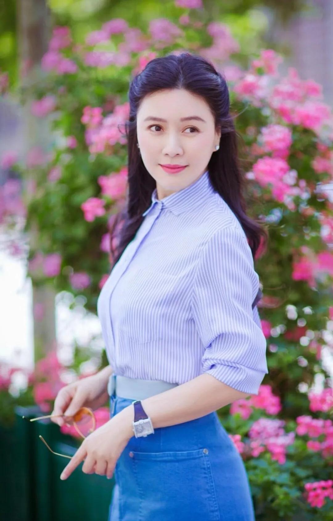 巅峰时隐退嫁入豪门—田海蓉