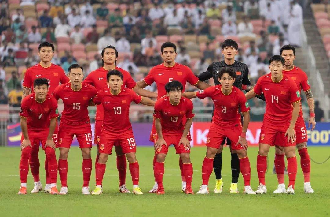 日本男足世界排名(FIFA国际足联最新公布：中国男足排名亚洲第11！日本第2，韩国第3)