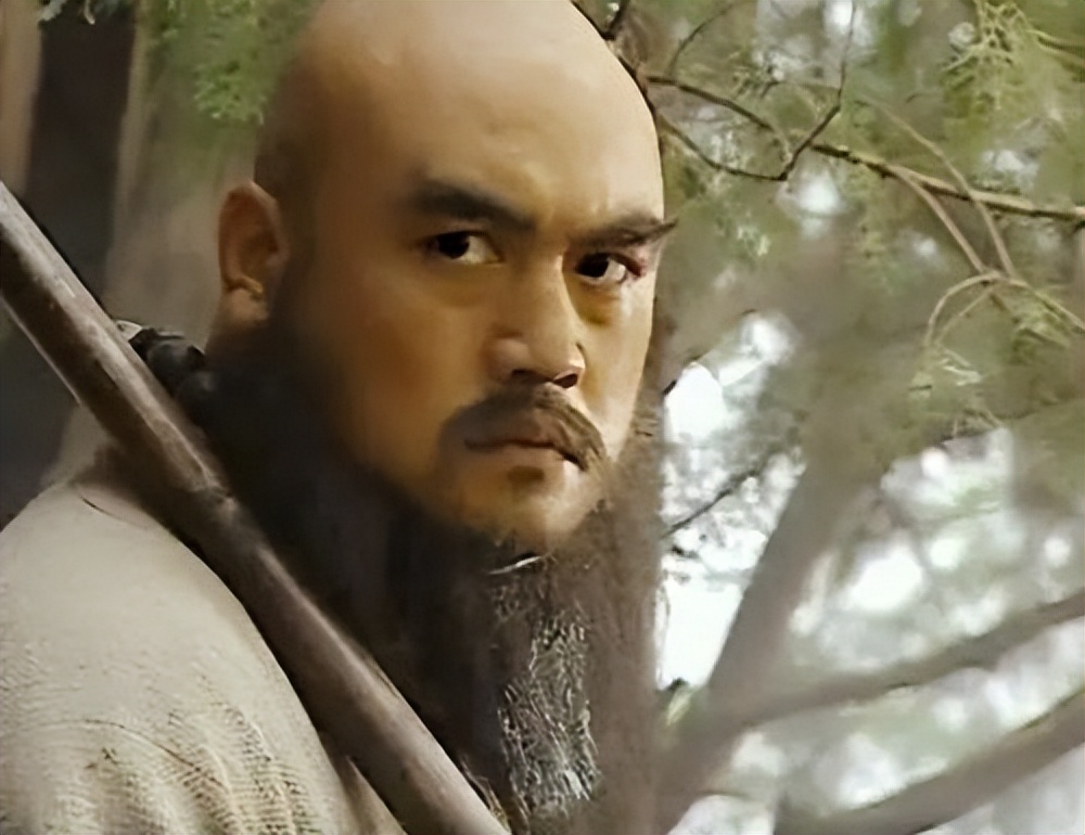 《水浒传》播出24年，8位演员境况相差太大，男7号如今成顶流