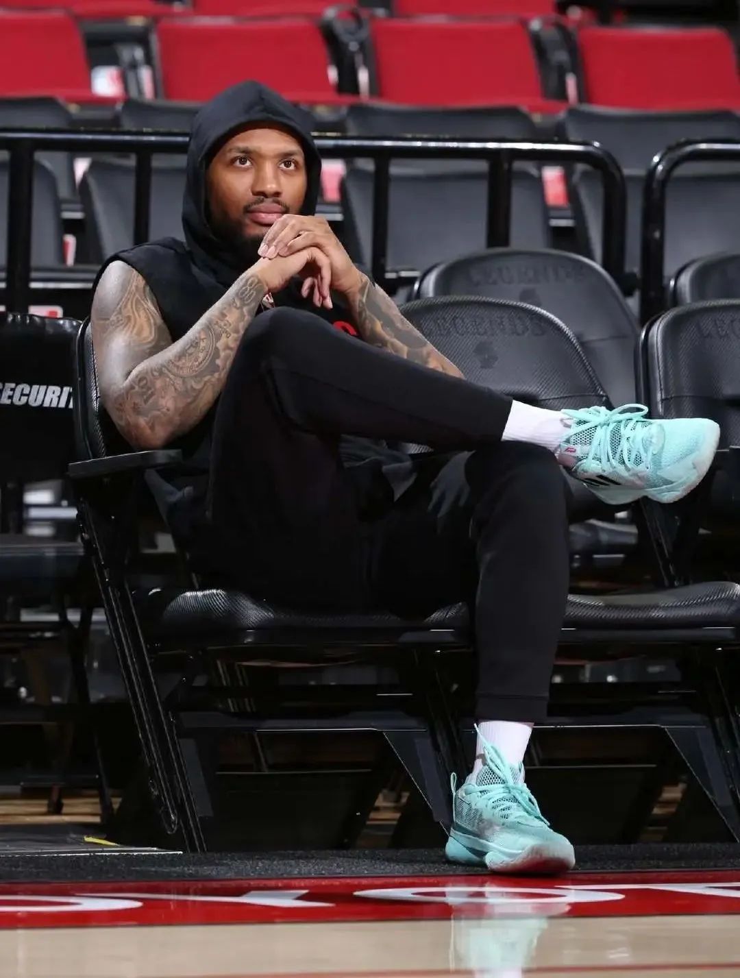 nba哪些球星球鞋吃香（对比利拉德职业生涯最好的三双球鞋！为何前期的签名鞋优于后期？）