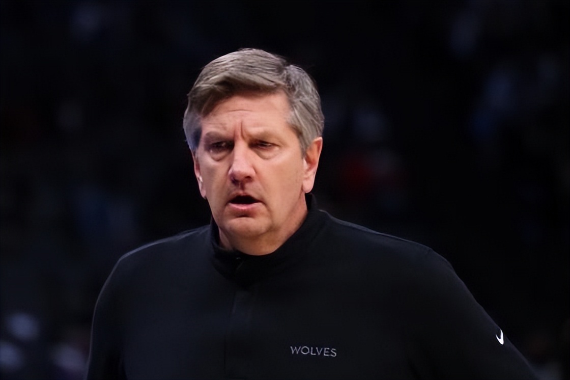 nba有哪些2比1翻盤的球隊（神奇的NBA！西部No.2完成26分大翻盤，球迷希望聯盟徹查狼隊主帥）