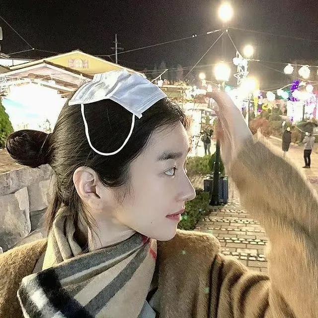 徐睿知 ​​​少女时期美照