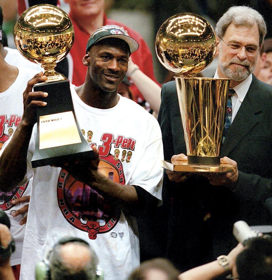 回顾乔丹赢得经典的六个NBA总冠军艰辛历程