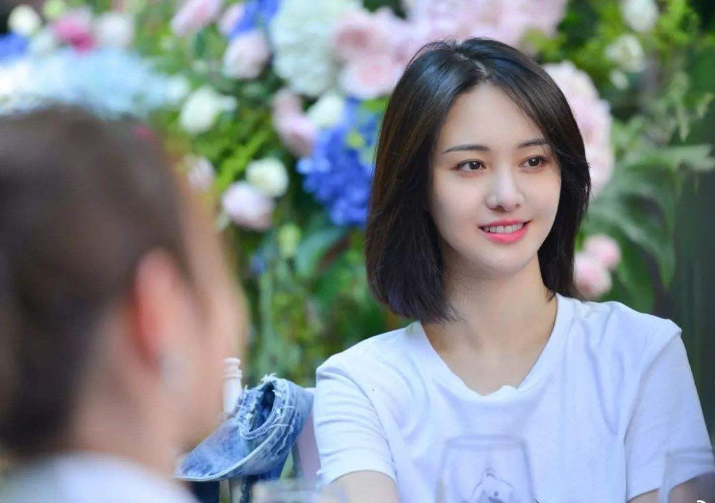 2022年开年，官方叫停明星高片酬！细扒8位明星片酬，个个很荒唐