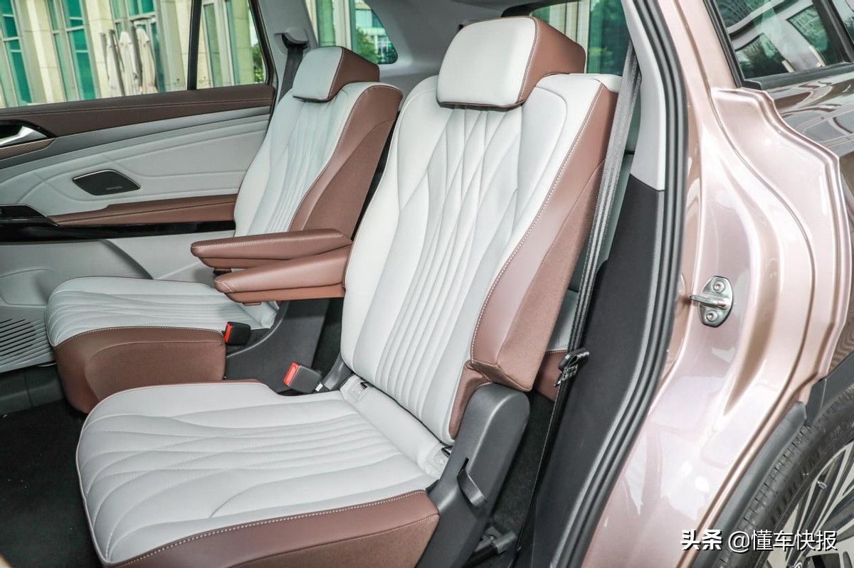 满足全家出行的纯电大块头，上汽大众ID.6 X都有哪些亮点？