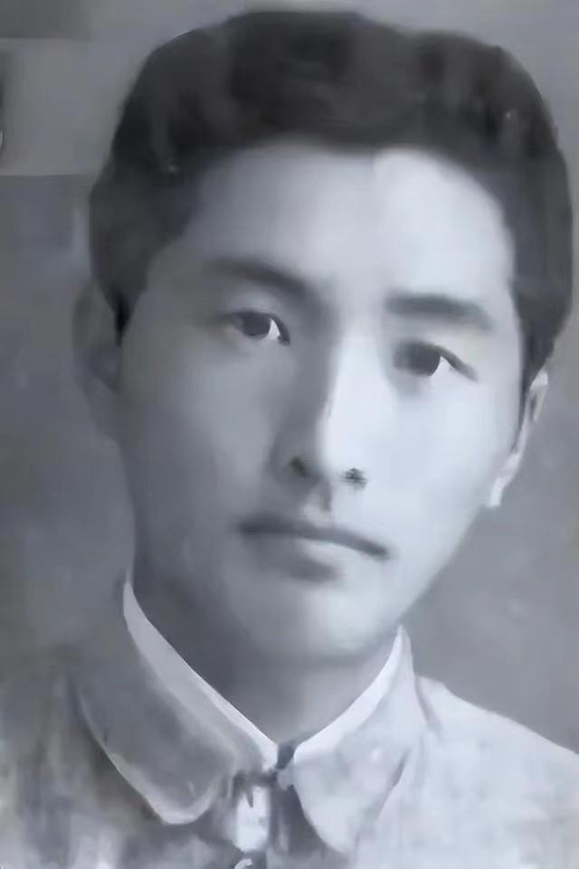 台湾老兵回大陆见原配，苦等50年相谈仅1小时，原配表示：无话说