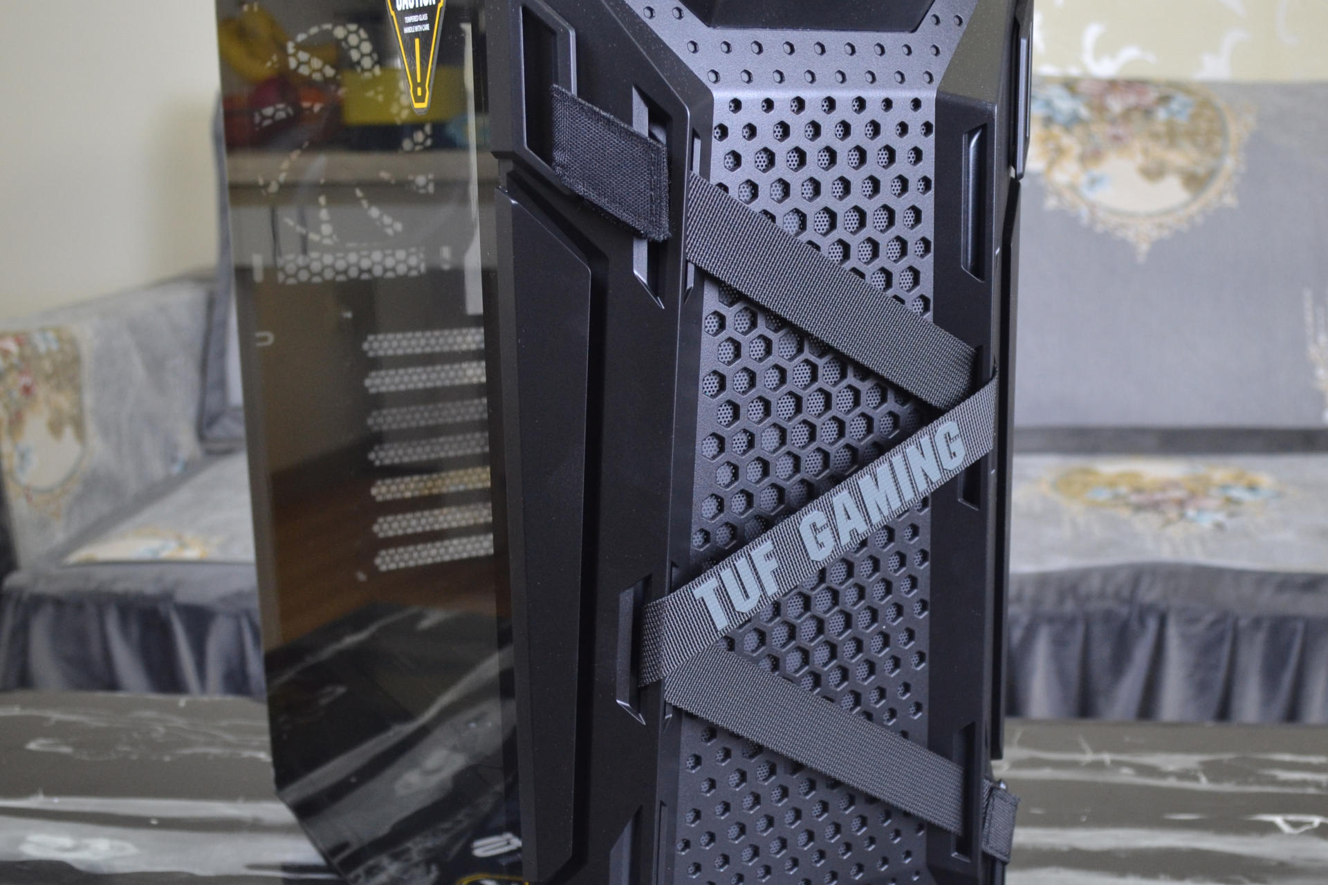 虎年桌面升级日记：华硕ASUS TUF GT301火枪手中塔机箱