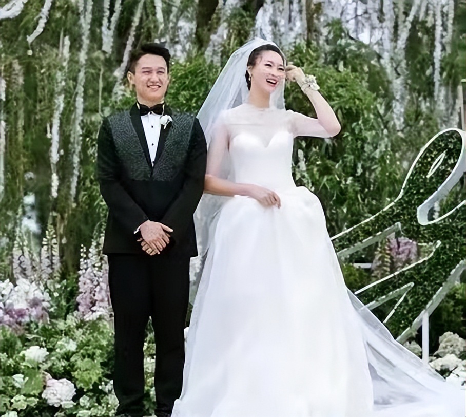 正像惠若琪所说的一样,杨臻有自己的事业,同时生活中非常细心,并且