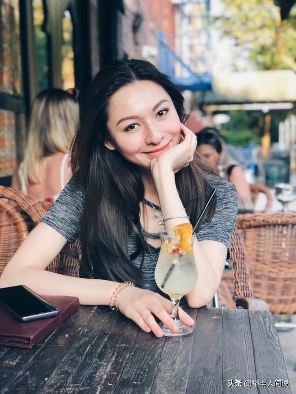 林俊贤爱女参加港姐面试！身高180近乎完美，曾一度与生父失联