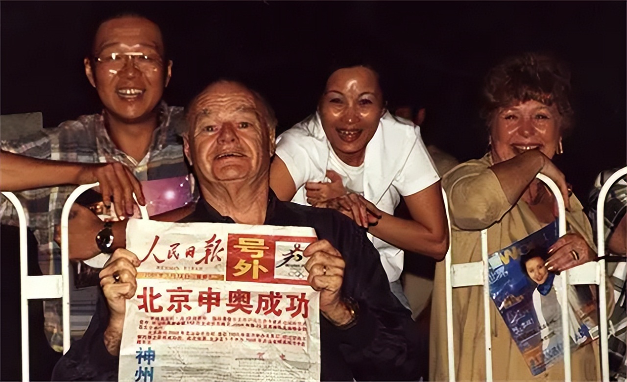 2001年北京申奥成功，江泽民在现场激动地讲了三句话！