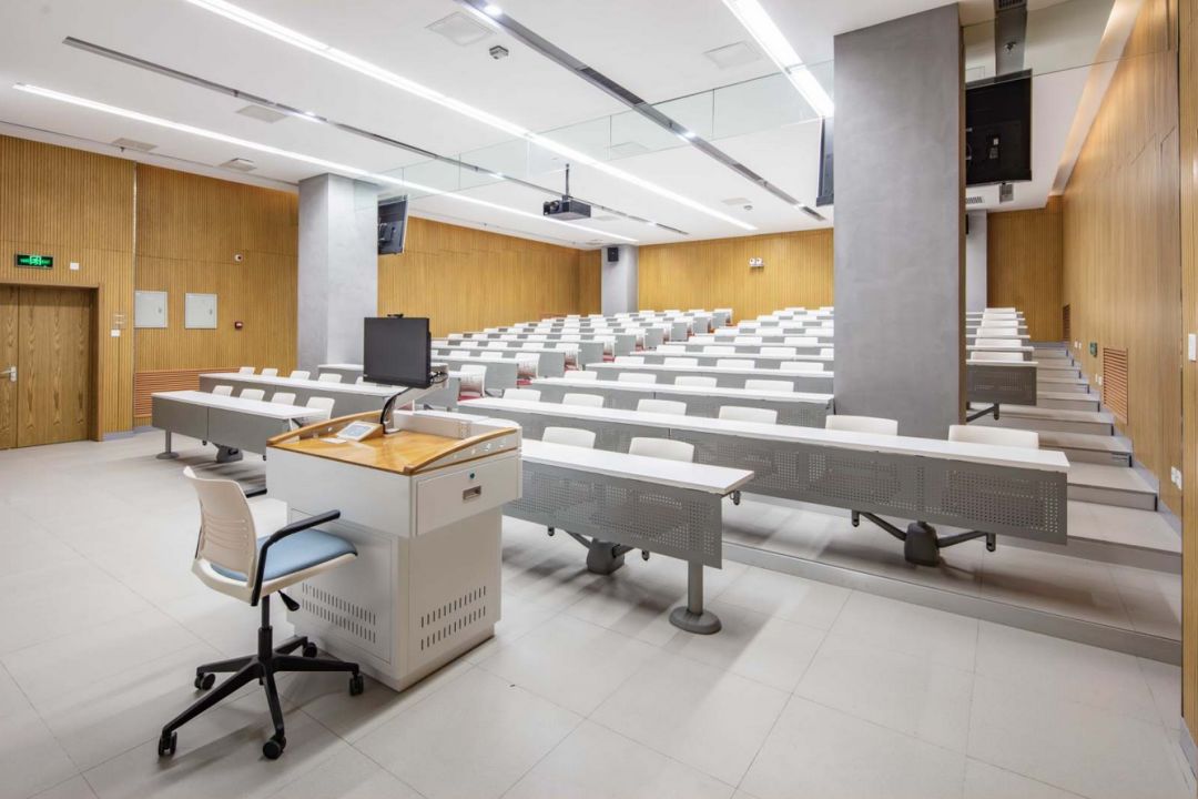 上大学后，不想努力怎么办？