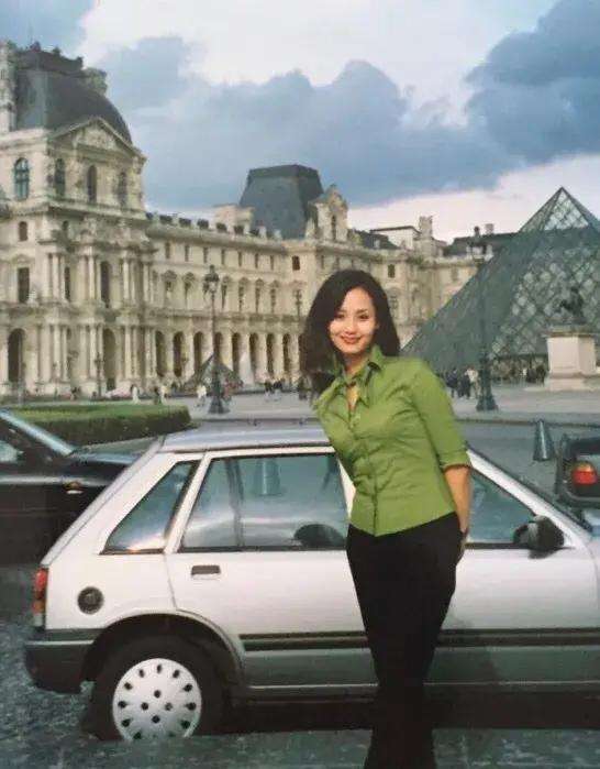 9位“妈妈专业户”：天生一张养尊处优脸，自带贵气，演不了穷人