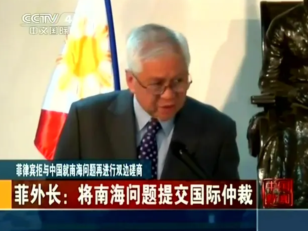 回顾16年南海对峙，才知中国早已崛起，张维为：十个航母全来何惧