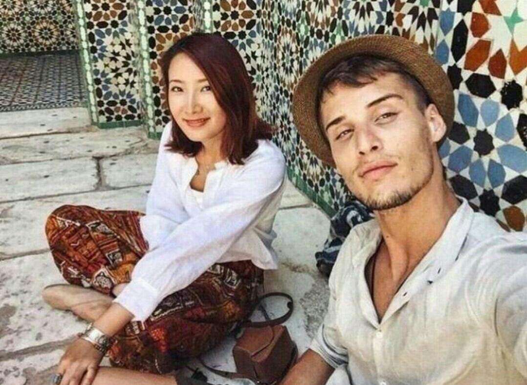 许婧,与陈赫离婚后她成了女人们的榜样,靠男人不如自己活得潇洒