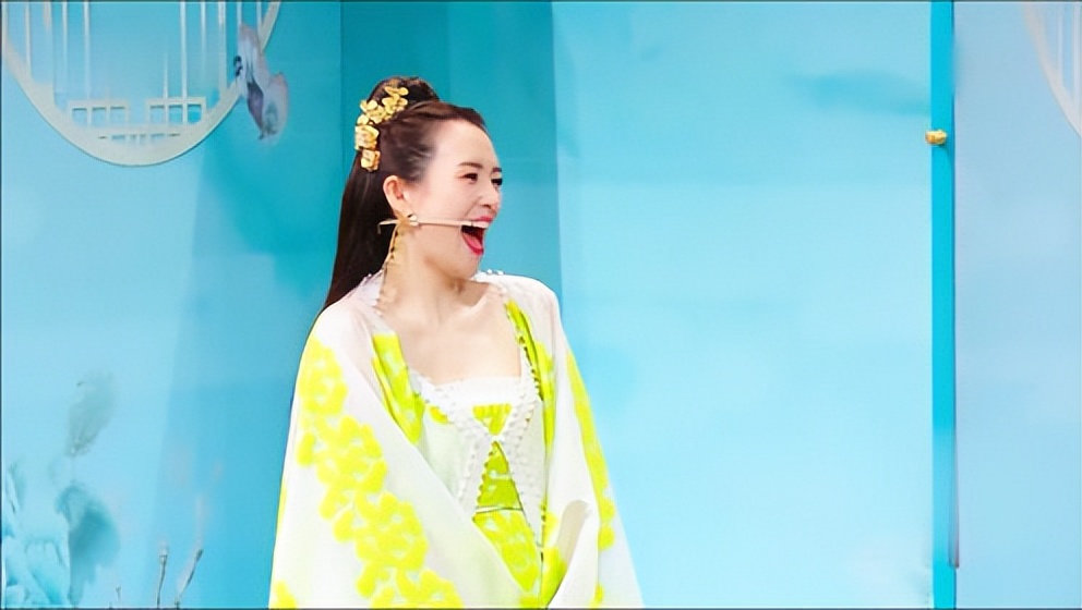 cp遍布娱乐圈却从未被骂，坐拥3000男神，贾玲是怎么做到的？