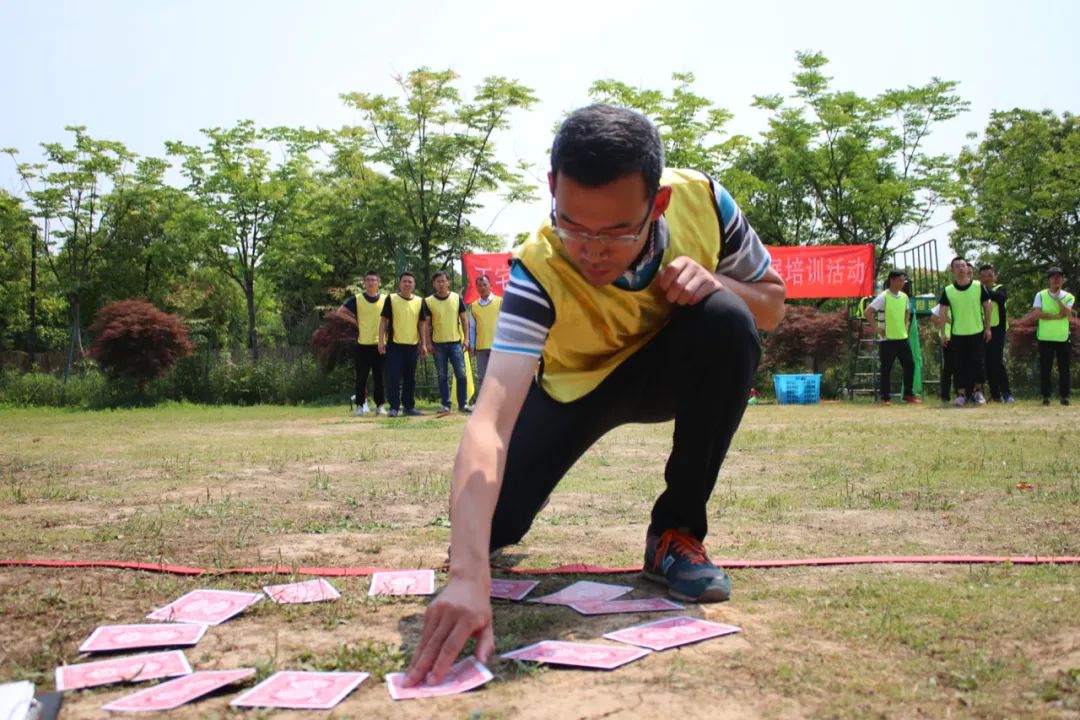 戶外運動有哪些項目英語（趣研訓-最新團建項目菜單，100個經典團建項目介紹，請您收好）