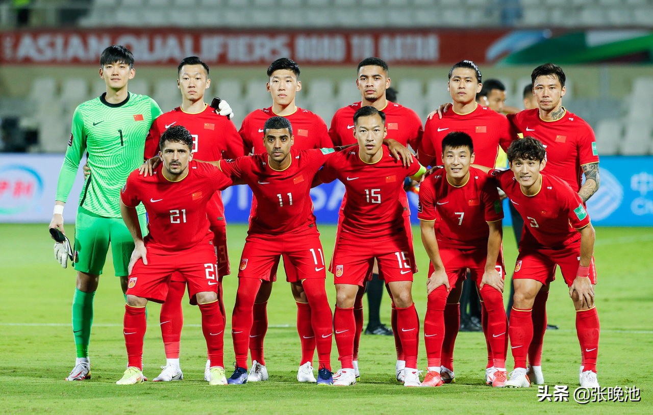 中国越南足球直播哪里能看（CCTV5直播国足VS越南，李霄鹏首发用武磊+3归化？球迷只有1个要求）