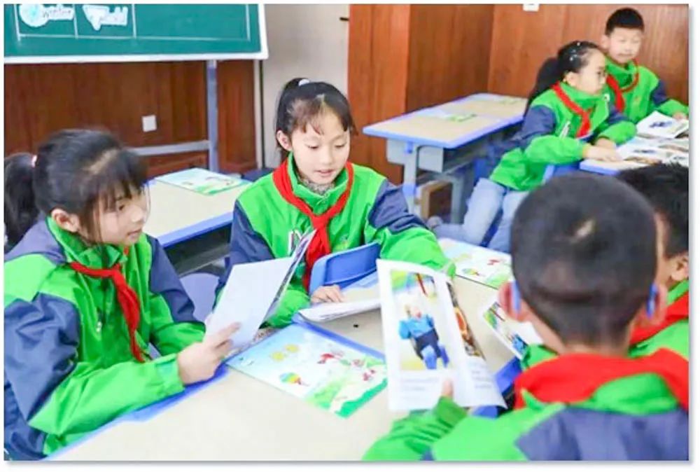 东升迎春小学高雪老师受邀在四川省小学英语网络教研活动中说课