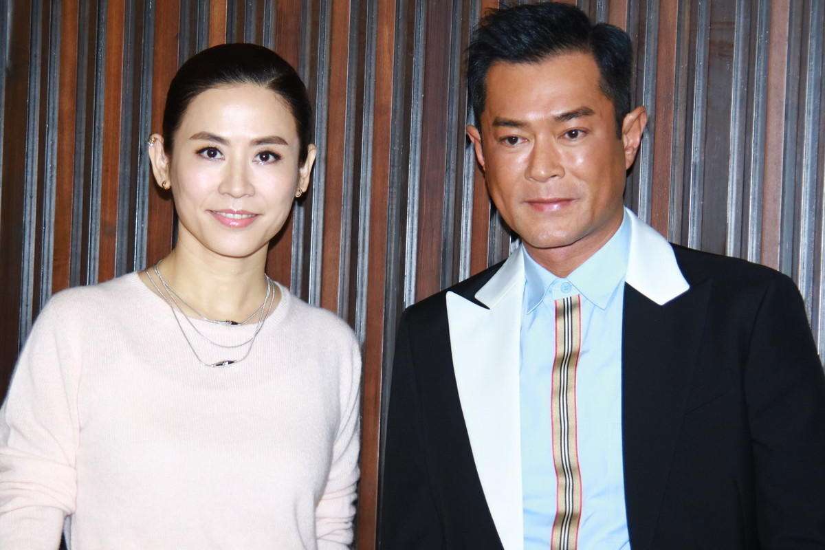 宣萱:52岁手握半亿房产却无儿无女,当年为何被迫与袁咏仪绝交?