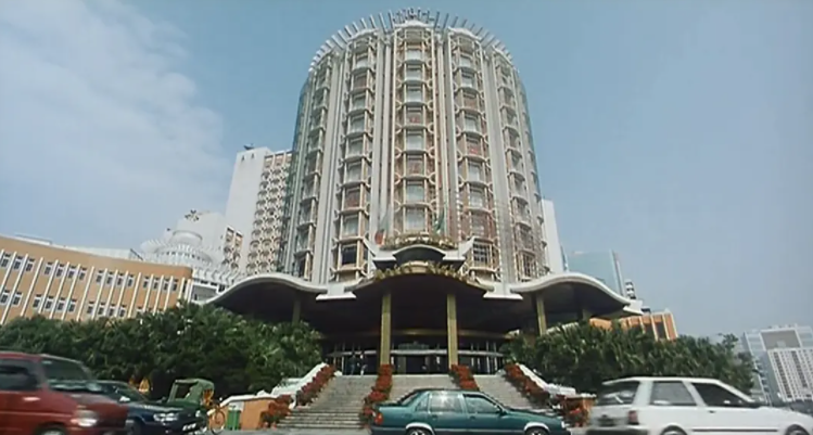 洗白第一步，先给自己拍个电影