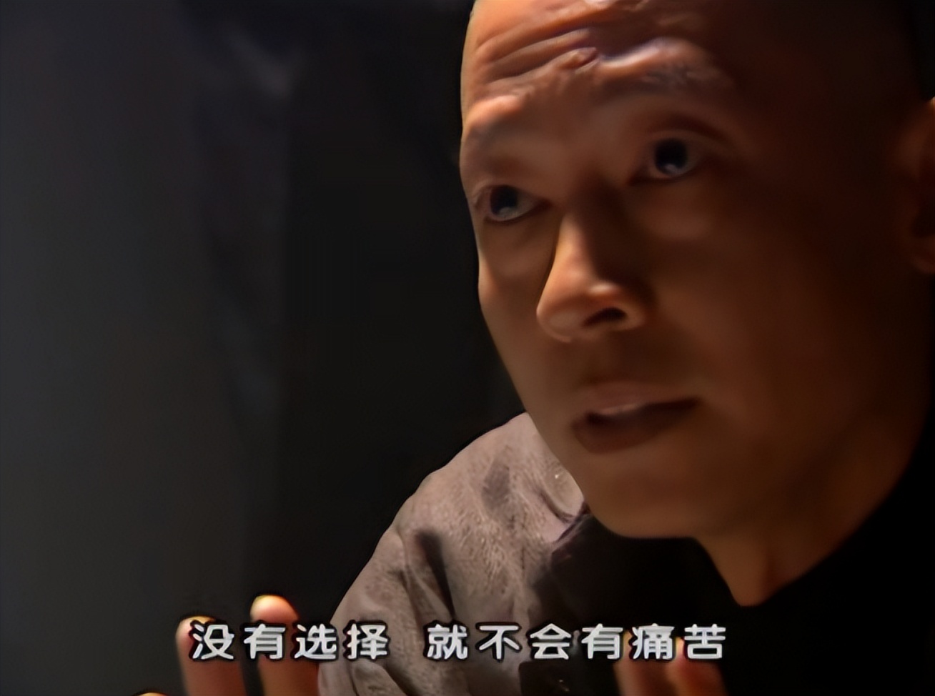 同样是演“黑老大”，把王志文和孙红雷放在一起，差距就出来了