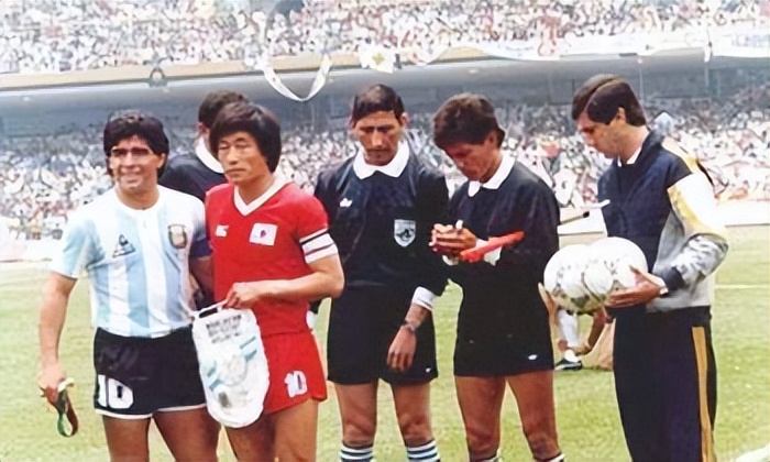 2018年俄罗斯世界杯预选赛亚洲区（这支亚洲球队，连续10次闯入世界杯决赛圈，另外四支都是世界冠军）