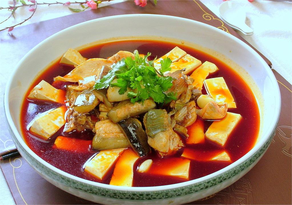 图片[4]-【营养解馋的鲶鱼烧豆腐】做法步骤图 一口吃下去美味十足 全-起舞食谱网