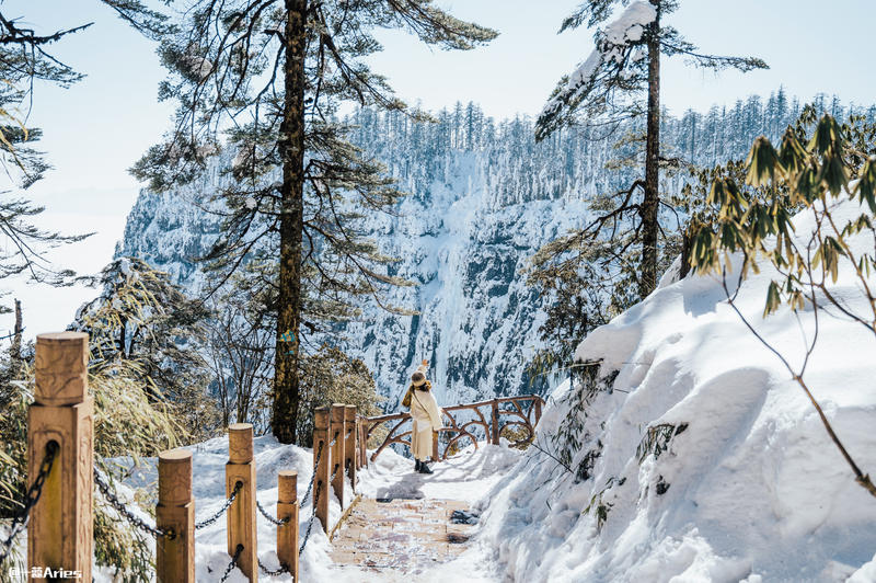 成都周边游 | 川西的雪国秘境，我与瓦屋山的纯白约定