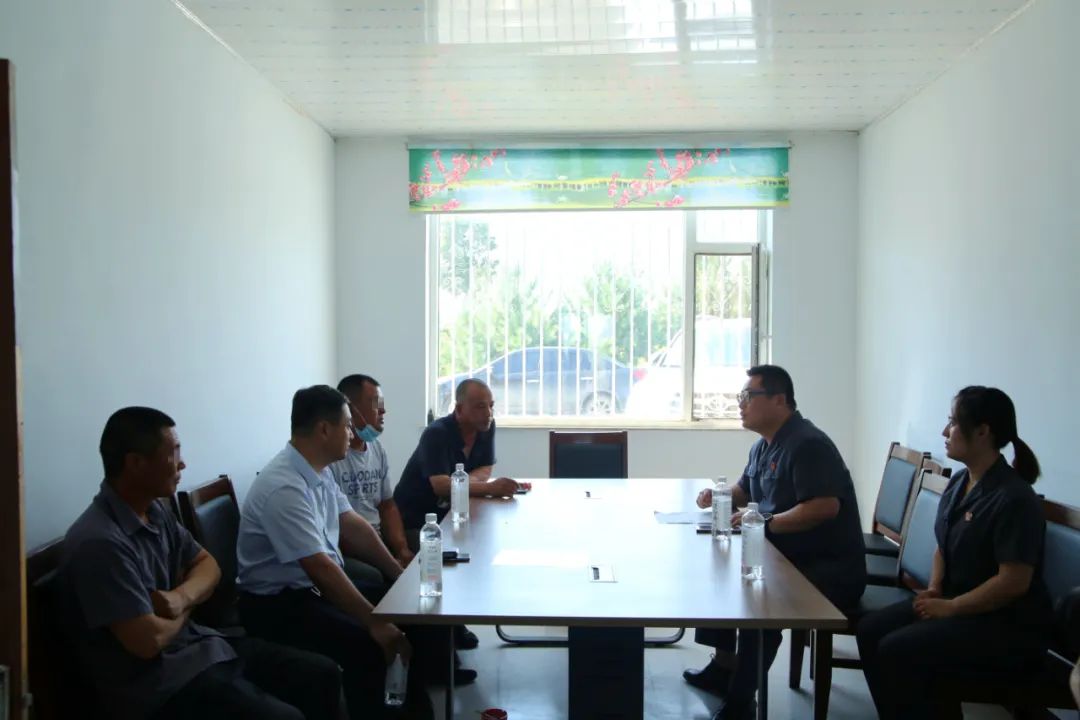 无人机喷药引纠纷，法官释法析理终和解