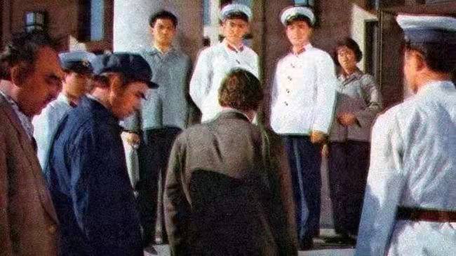 1974年，北京5名苏联间谍被强制驱逐出境，发生了什么？
