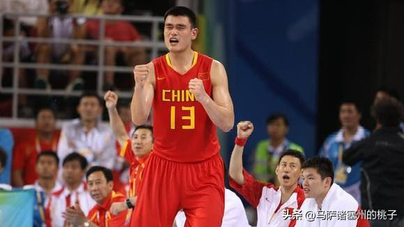 差点创造历史，08年奥运会，最强的中国男篮是怎么把好牌打烂的？