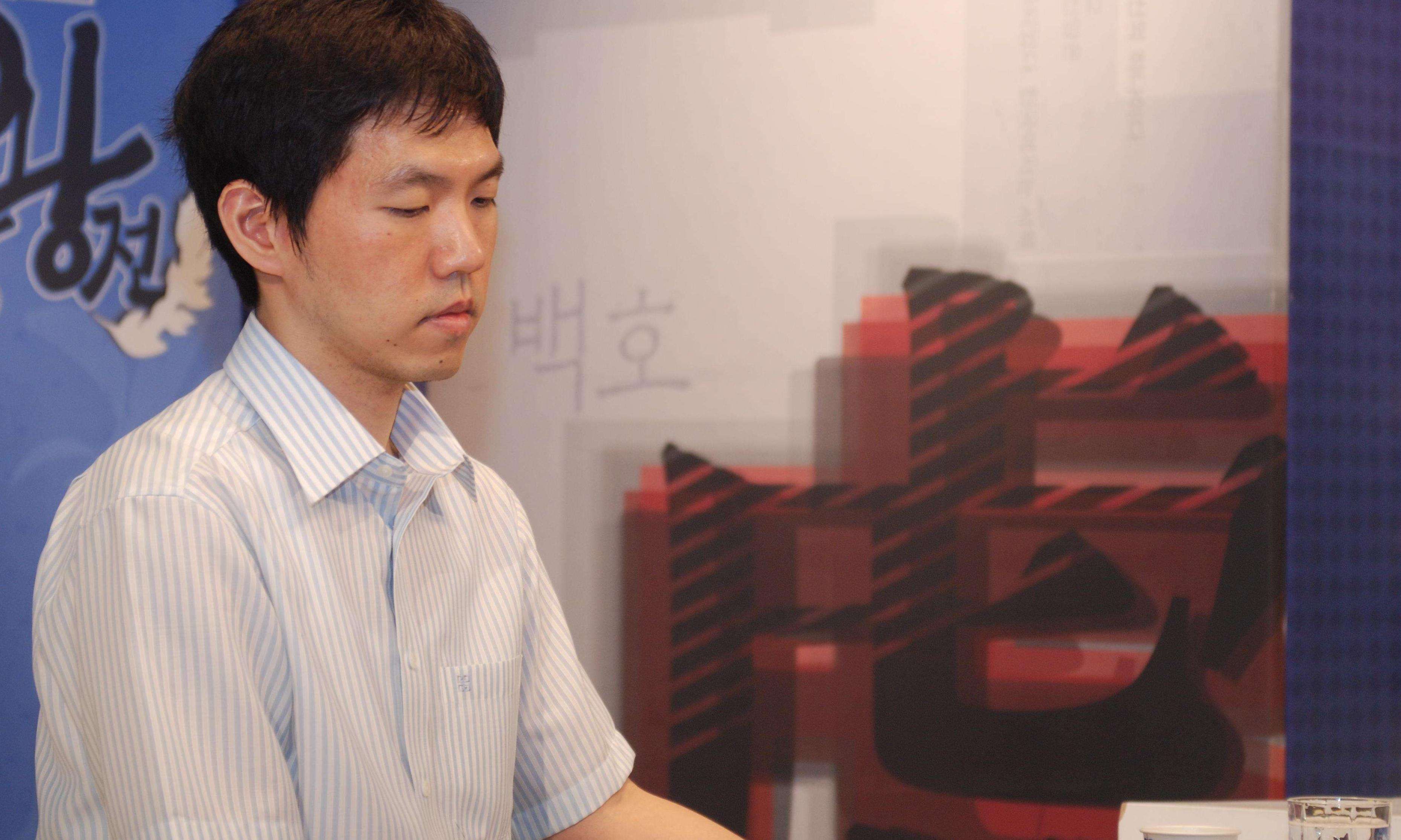 李昌镐的运动生涯("石佛"李昌镐,巅峰时期的无解控盘,称霸一个时代的