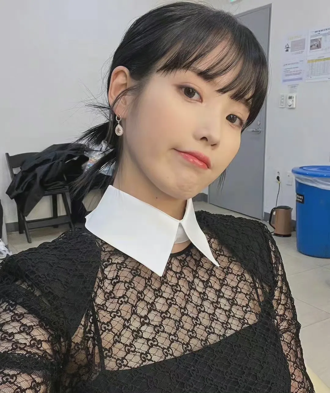 塌鼻梁的女生,到底有多好看?