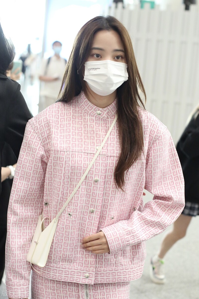 欧阳娜娜真的超飒