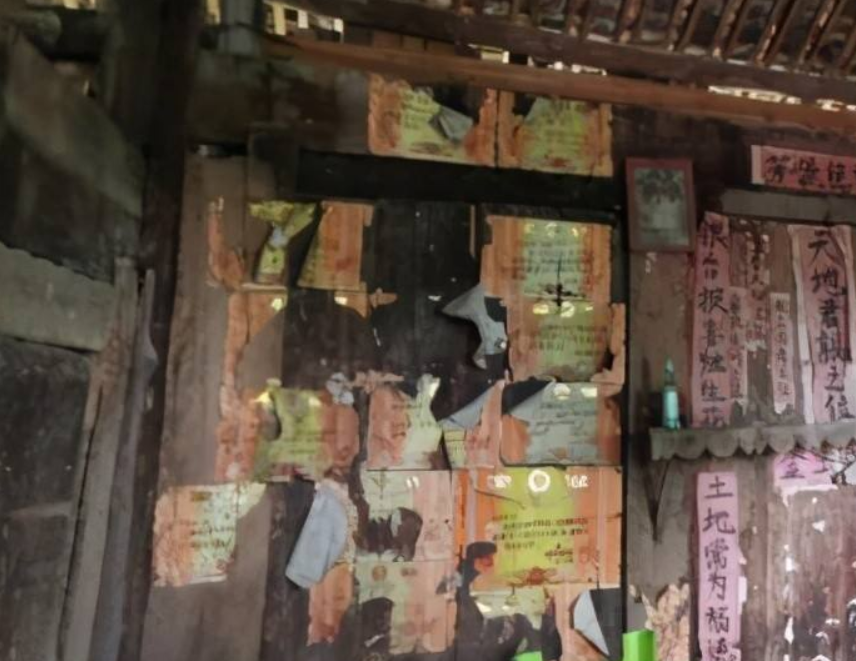 19岁背“疯母”千里求学，贵州第一孝子刘秀祥，后来成了副书记