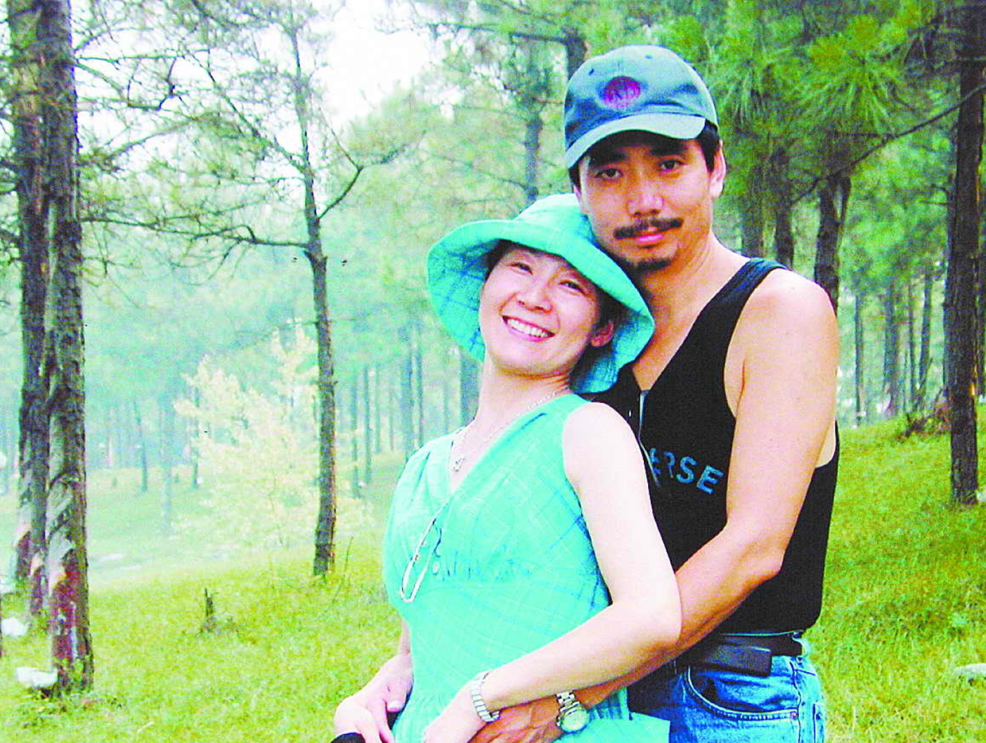 自从和厉玲在一起之后,范明的生活可以说是充满了幸福,在妻子的支持下