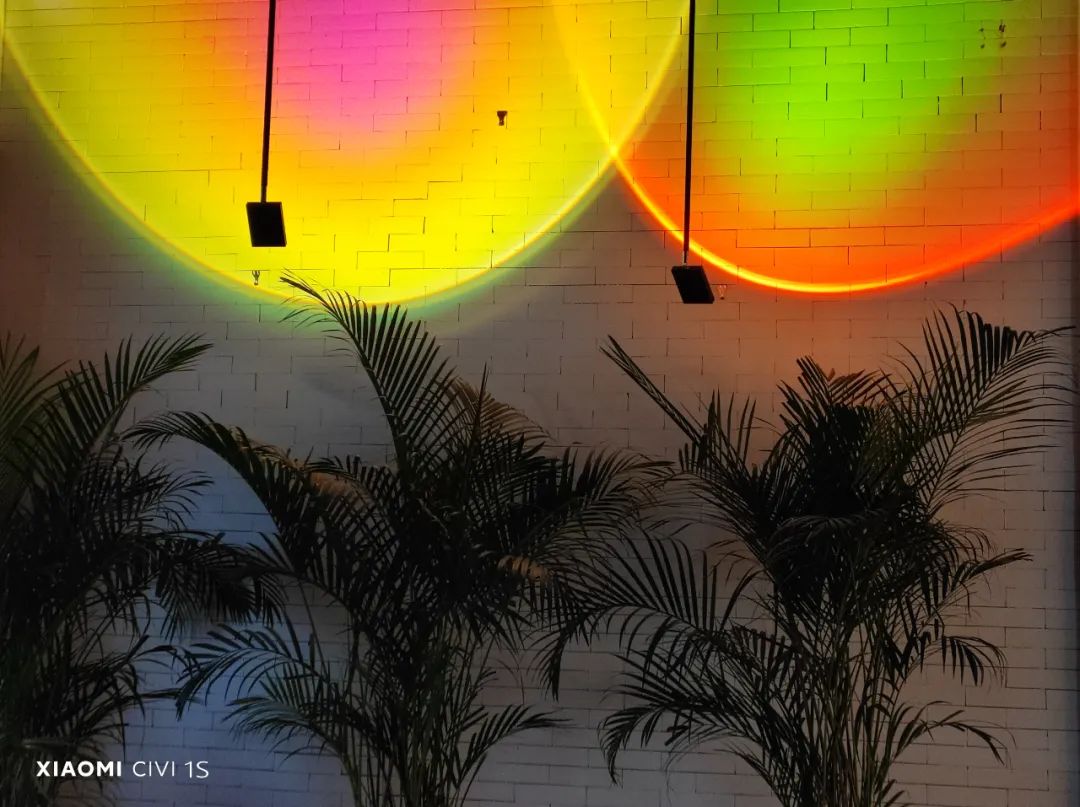 小米Civi 1S测评：我不允许还有女生没看过这款手机