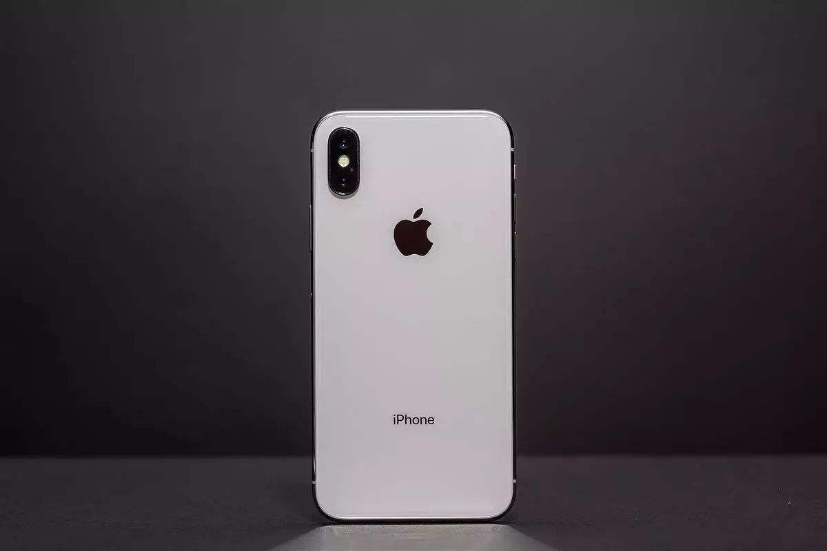 iPhone X重新上架现货，256G来到2048元，用户：还能战5年