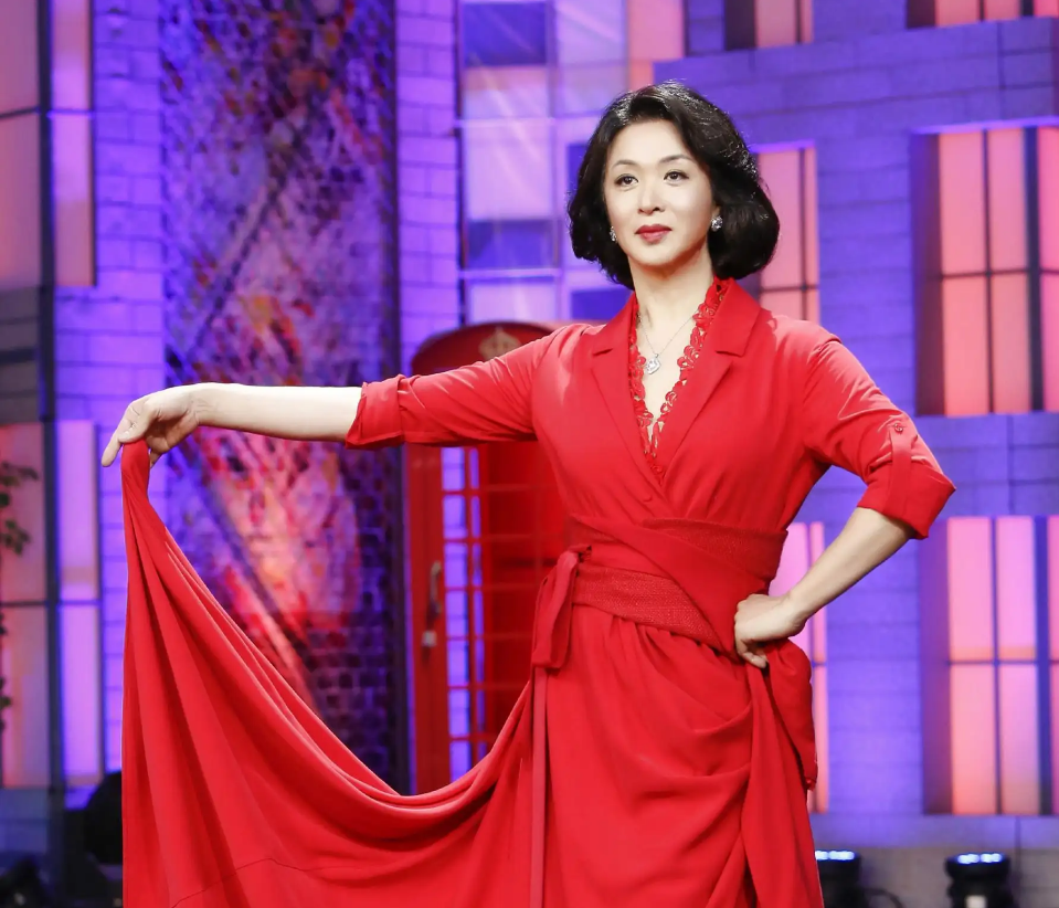 张克莎:中国首位变性人,一生被五个男人宠爱,嫁大她30岁的富豪