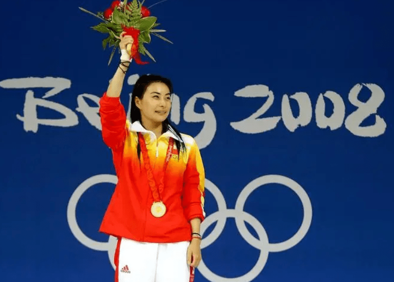 哪些运动员在奥运会（中国奥运史上最伟大的十大运动员，你知道几位？李宁毫无悬念上榜）