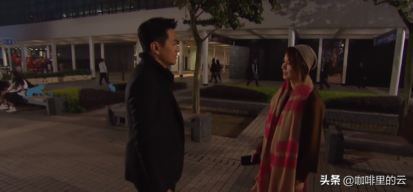 男女主角间无丝毫真情，结局“双黑双灭”，这部剧太不“TVB”了