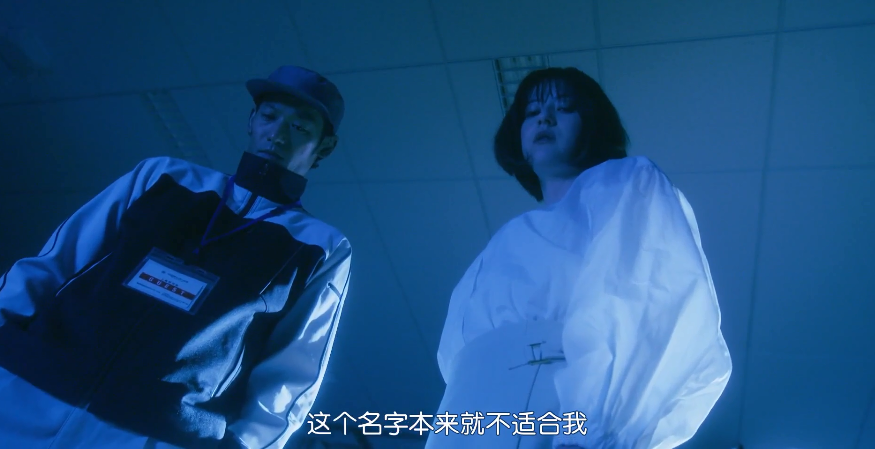 成年人的深夜档，得捂着眼睛看