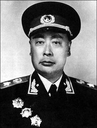蒋介石如何评价我军十大元帅？朱老总是唯一帅才，贺老总让他恐惧